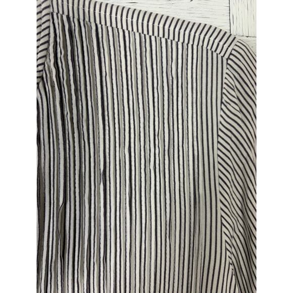 Sundance women’s blouse  striped pin tuck plate feminine lightweight cotton ￼ - Picture 3 of 8